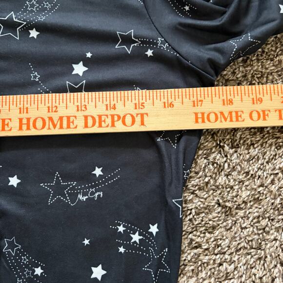 Mason Grey Women’s One Piece Sleepwear Small Black Shooting Stars Pajamas NWT - Picture 5 of 9